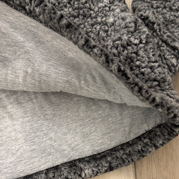 Original Weatherproof Vintage Women’s XS Grey Sherpa Quarter Zip Pullover - Picture 7 of 15